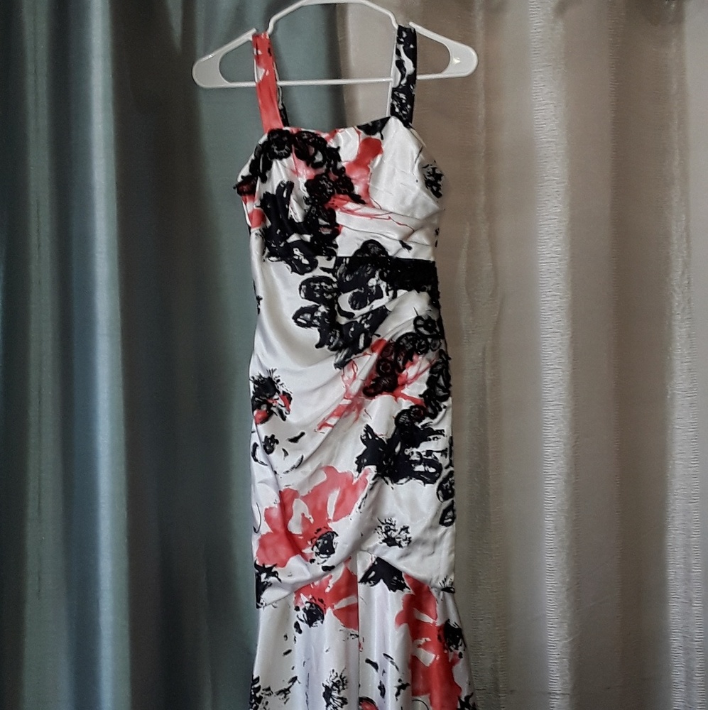 A prom dress size 7/8